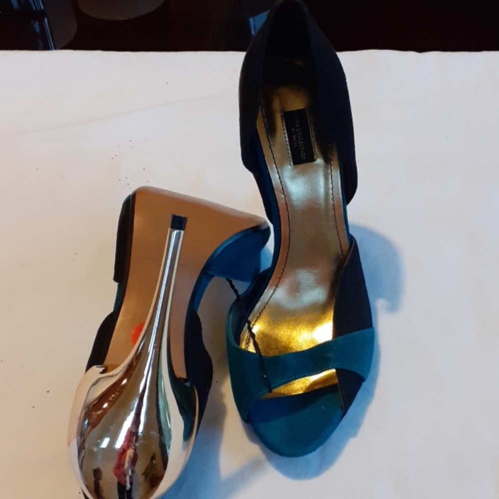Shoes - Picture 3 of 4